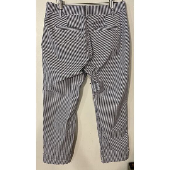 EUC‎ Khakis By Gap Girlfriend Khaki Pants Womens Size 8 White Blue Striped - Picture 3 of 6